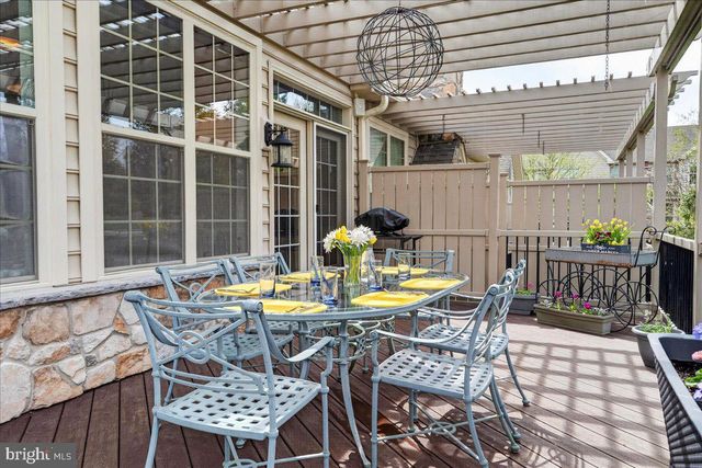 13 MEADOW VIEW LN, Malvern, PA 19355