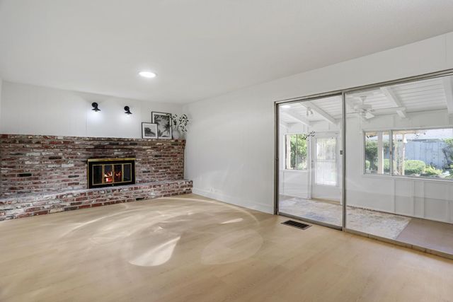 2442 Corbin Ln, Lodi, CA 95242