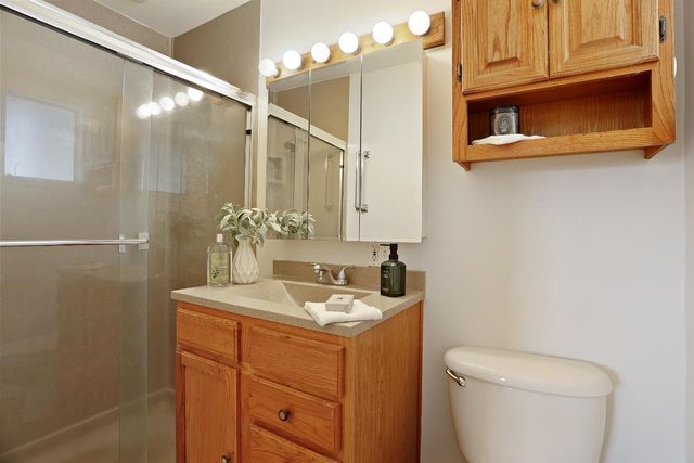 2442 Corbin Ln, Lodi, CA 95242