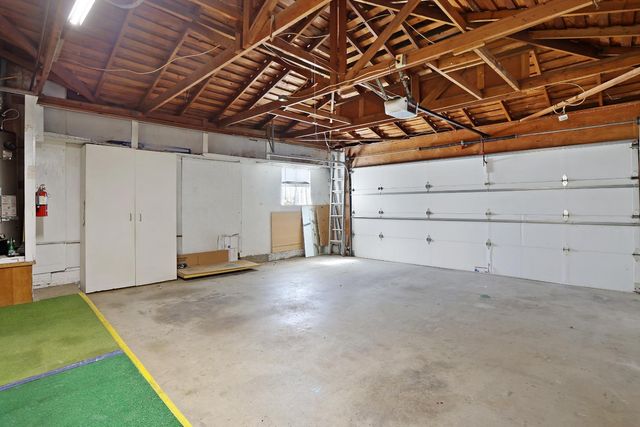 2442 Corbin Ln, Lodi, CA 95242