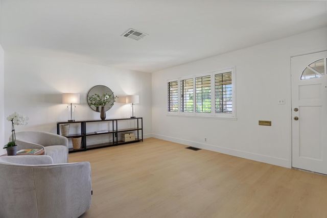 2442 Corbin Ln, Lodi, CA 95242