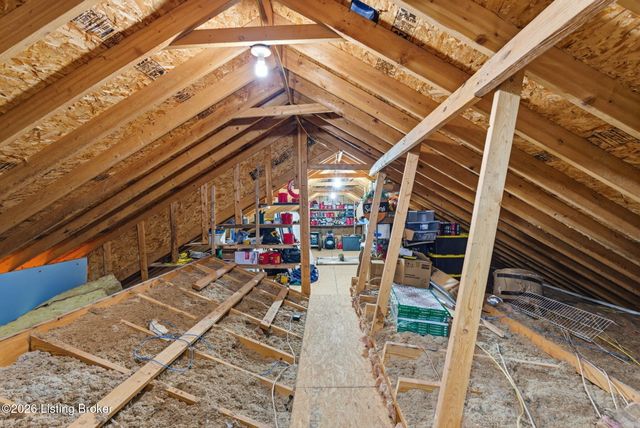 100 Andrew Ct, Lancaster, KY 40444