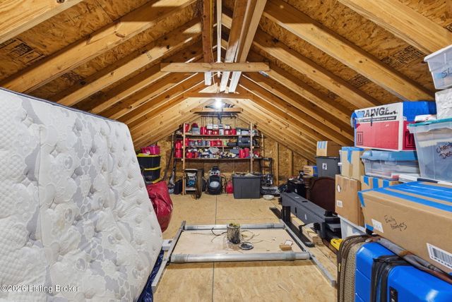 100 Andrew Ct, Lancaster, KY 40444