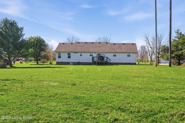 100 Andrew Ct, Lancaster, KY 40444