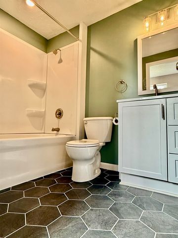 7160 Nw Cherry Avenue, Milton Twp, MI 49648