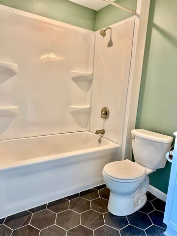 7160 Nw Cherry Avenue, Milton Twp, MI 49648