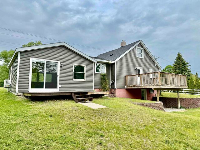 7160 Nw Cherry Avenue, Milton Twp, MI 49648