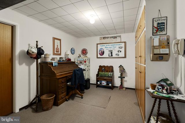 555 LINCOLN DR, Wernersville, PA 19565