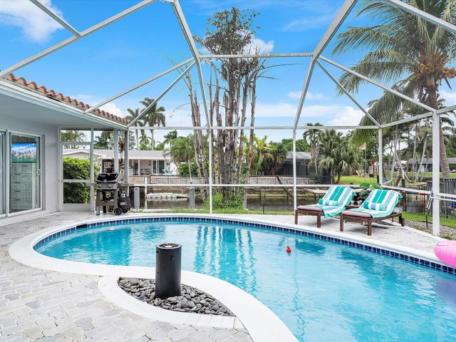 1941 NW 33rd Ct, Oakland Park, FL 33309