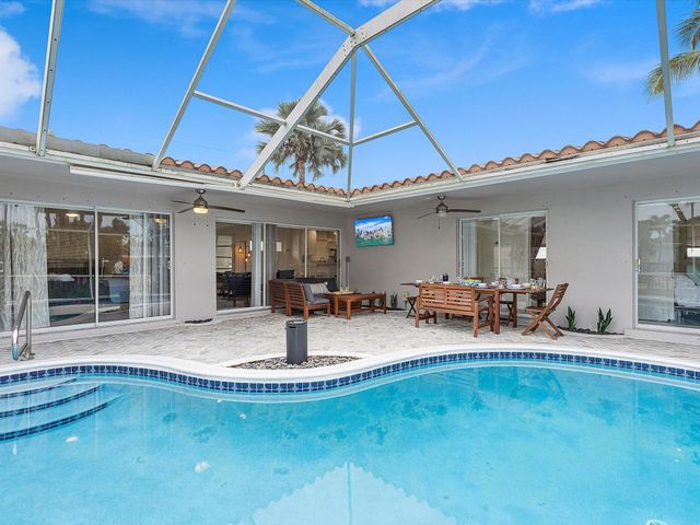 1941 NW 33rd Ct, Oakland Park, FL 33309