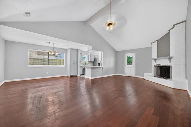 2450 Long Reach Drive, Sugar Land, TX 77478