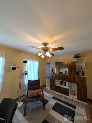 56 Wintergreen Avenue E, Edison, NJ 08820