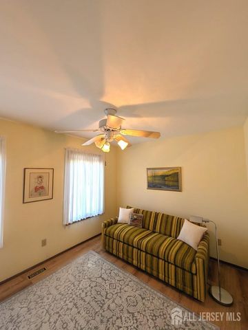 56 Wintergreen Avenue E, Edison, NJ 08820