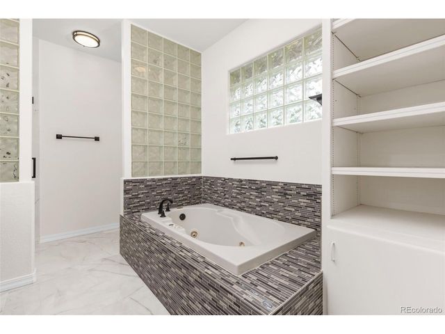 1732 E Phillips Ave, Littleton, CO 80122
