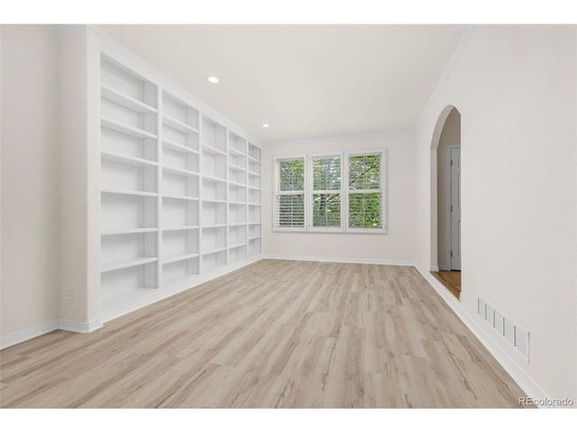 1732 E Phillips Ave, Littleton, CO 80122
