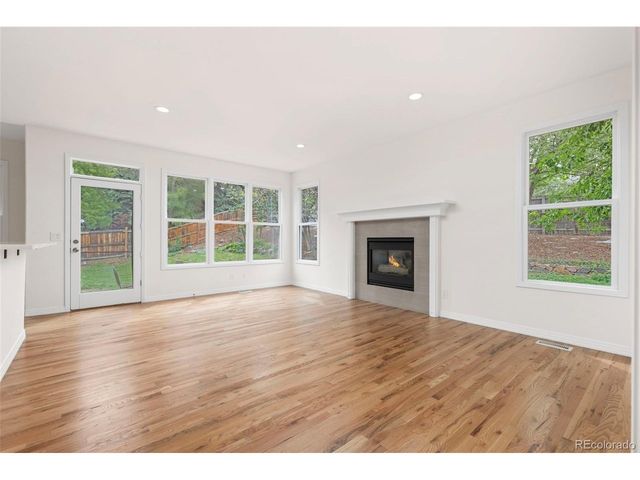 1732 E Phillips Ave, Littleton, CO 80122