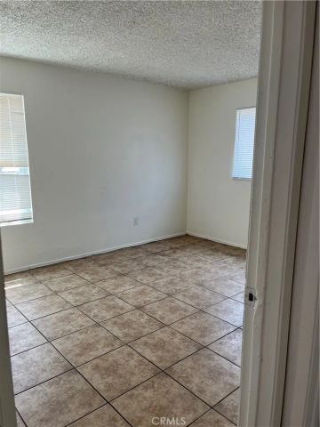 2035 Reedy Avenue, Highland, CA 92346