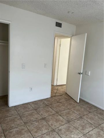 2035 Reedy Avenue, Highland, CA 92346