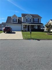 190 Huntington Street, Raeford, NC 28376