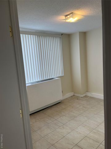 2 Bay Club Drive 1A, Bayside, NY 11360