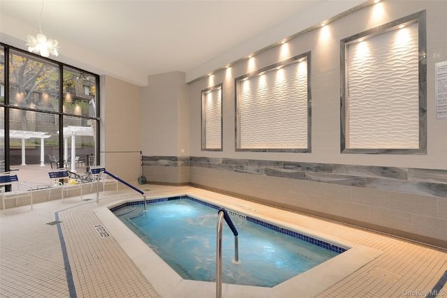 2 Bay Club Drive 1A, Bayside, NY 11360