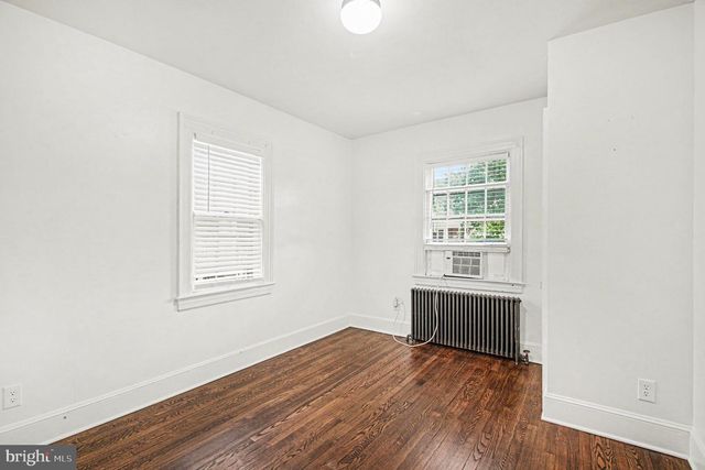 814 BROMPTON ST, Fredericksburg, VA 22401