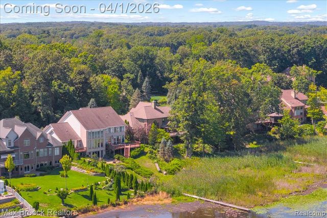 3370 Sutton Lane, Commerce Twp, MI 48390