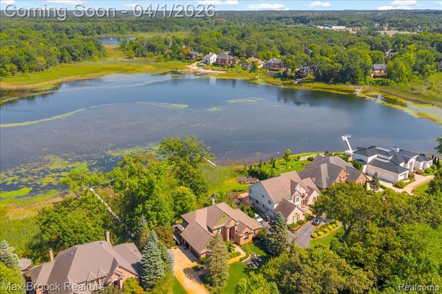 3370 Sutton Lane, Commerce Twp, MI 48390