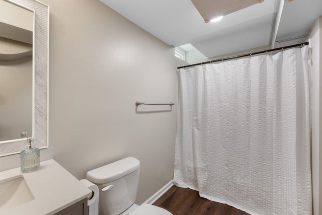 852 N Caddy Ln, Wichita, KS 67212