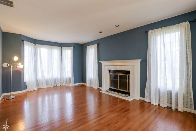 1146 Timber Grove Place, Beech Grove, IN 46107