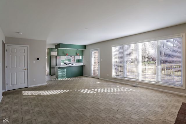 1146 Timber Grove Place, Beech Grove, IN 46107