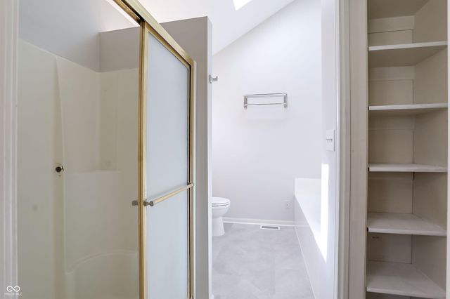 1146 Timber Grove Place, Beech Grove, IN 46107