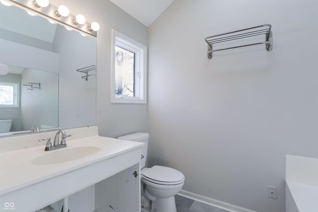 1146 Timber Grove Place, Beech Grove, IN 46107