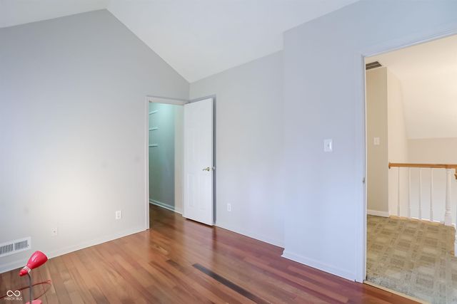 1146 Timber Grove Place, Beech Grove, IN 46107