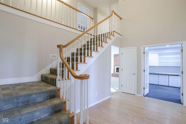 1146 Timber Grove Place, Beech Grove, IN 46107