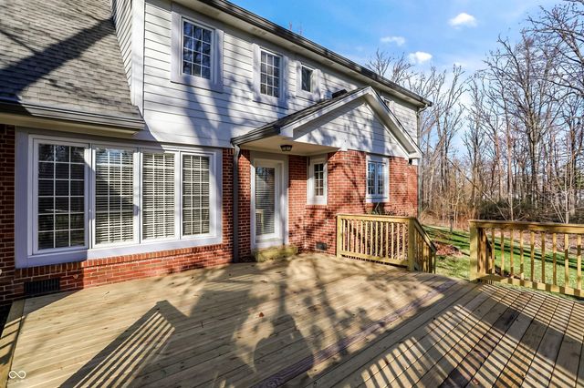 1146 Timber Grove Place, Beech Grove, IN 46107