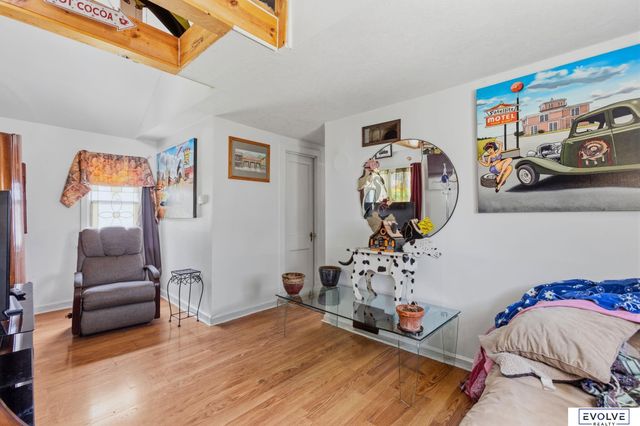 2408 Crawford Street, Bellevue, NE 68005