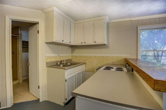 2531 Hill Circle, Conyers, GA 30012