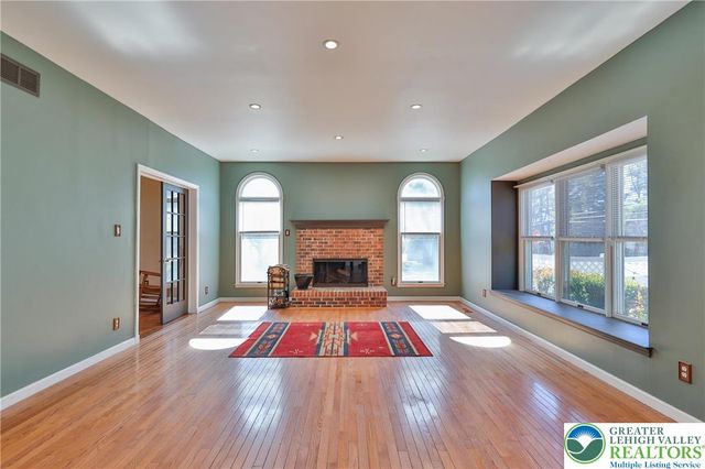 4701 Kathi Drive, Hanover Twp, PA 18017