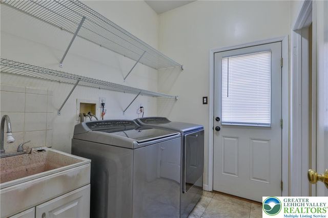 4701 Kathi Drive, Hanover Twp, PA 18017