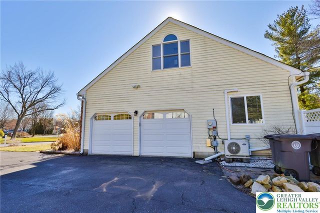 4701 Kathi Drive, Hanover Twp, PA 18017