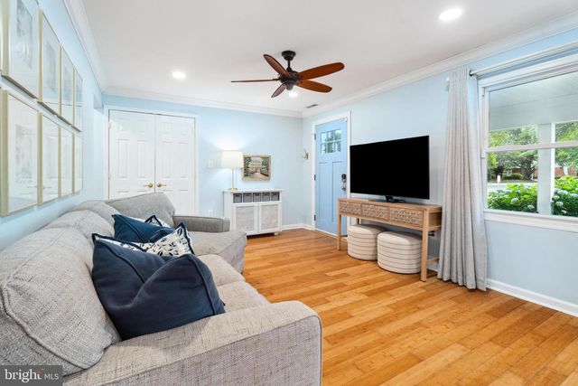 201 BUCKINGHAM RD, Berlin, MD 21811