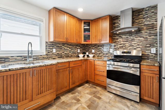 201 BUCKINGHAM RD, Berlin, MD 21811