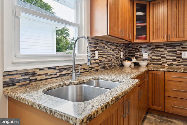 201 BUCKINGHAM RD, Berlin, MD 21811