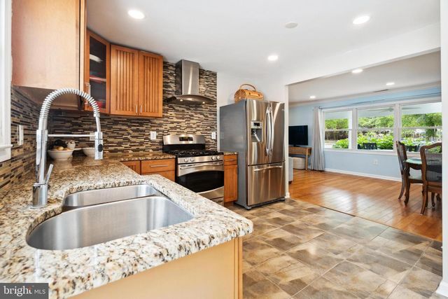 201 BUCKINGHAM RD, Berlin, MD 21811