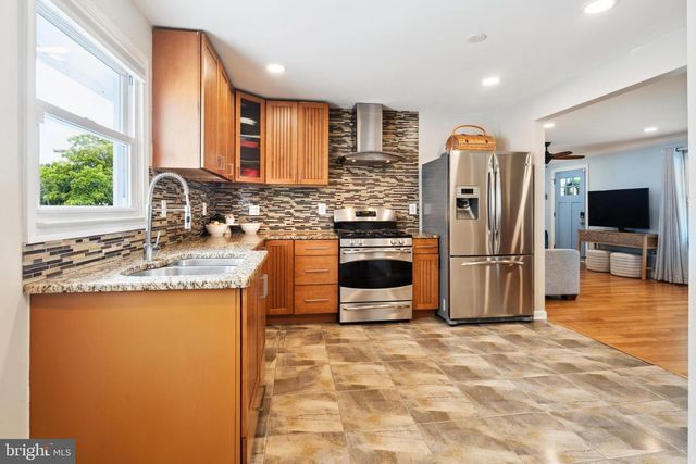 201 BUCKINGHAM RD, Berlin, MD 21811