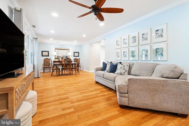 201 BUCKINGHAM RD, Berlin, MD 21811