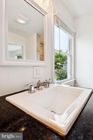 201 BUCKINGHAM RD, Berlin, MD 21811