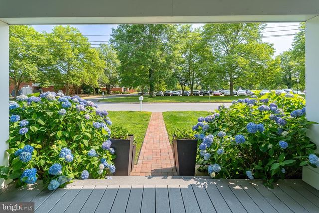 201 BUCKINGHAM RD, Berlin, MD 21811