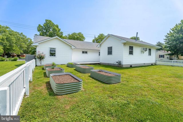 201 BUCKINGHAM RD, Berlin, MD 21811